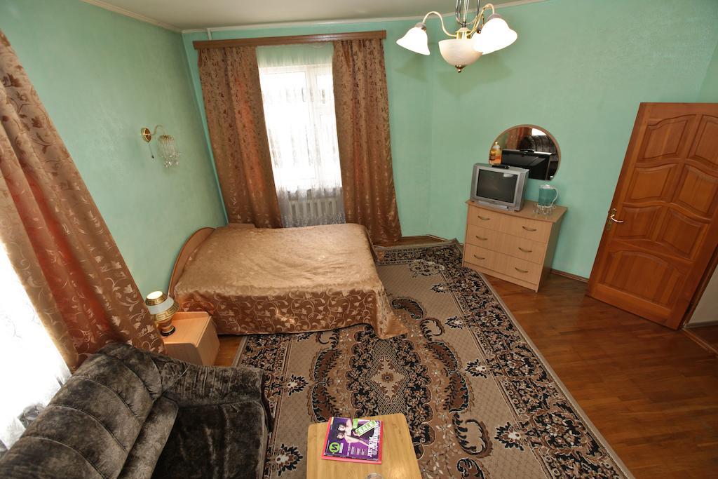 Domashny Ochag Hotel Krasnodar Oda fotoğraf