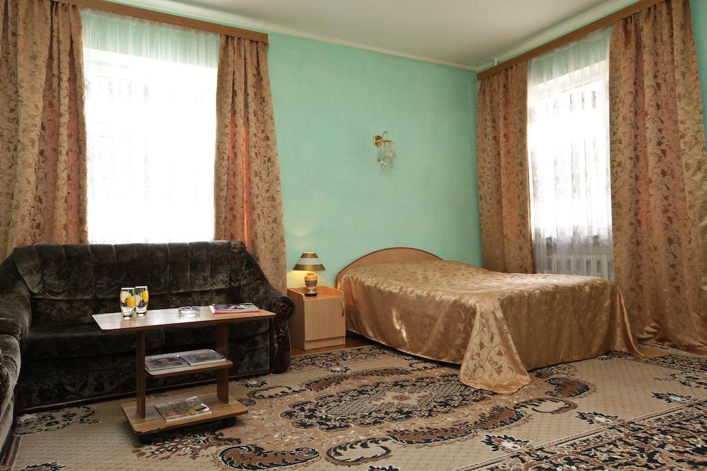 Domashny Ochag Hotel Krasnodar Oda fotoğraf