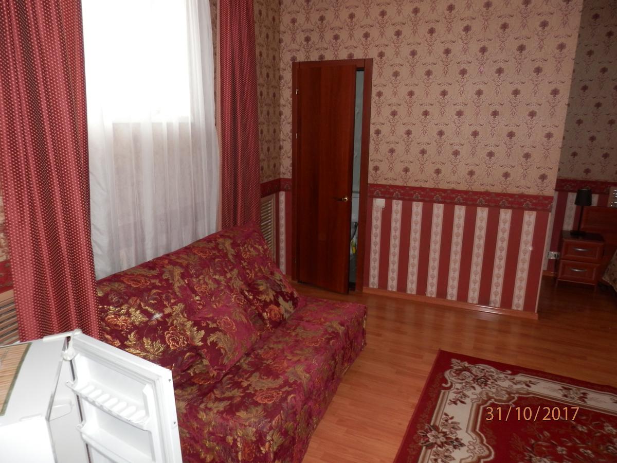 Domashny Ochag Hotel Krasnodar Dış mekan fotoğraf